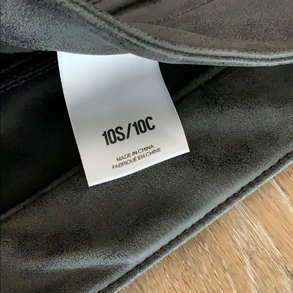 Express-Mid Rise Faux Suede Ankle Leggings EUC - Picture 5 of 6